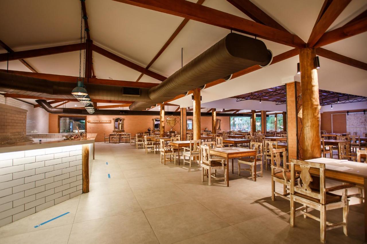 La Torre Resort All Inclusive Porto Seguro Exterior photo The dining room at the new boarding house