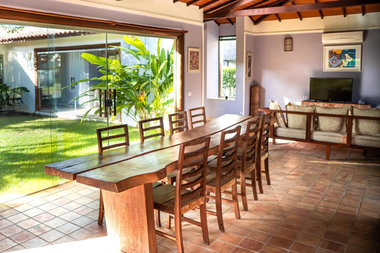 La Torre Resort All Inclusive Porto Seguro Exterior photo The dining room at the center