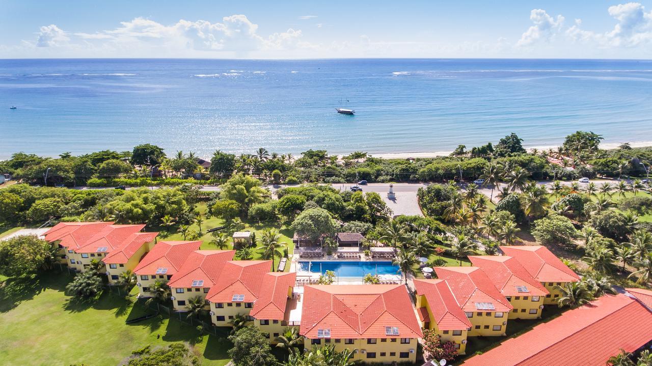 La Torre Resort All Inclusive Porto Seguro Exterior photo Aerial view of the resort